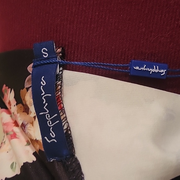 Sapphyra Floral Body Con Dress Small NWT - Picture 6 of 6